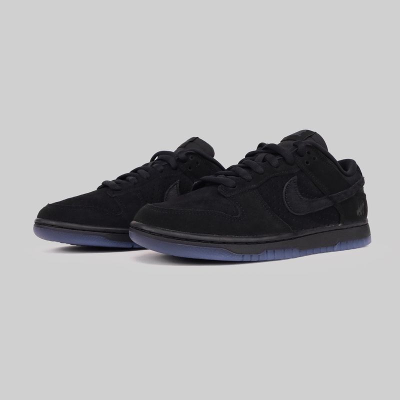Кроссовки Nike x Undefeated Dunk Low SP артикул:DO9329-001 - купить в магазине Дайс