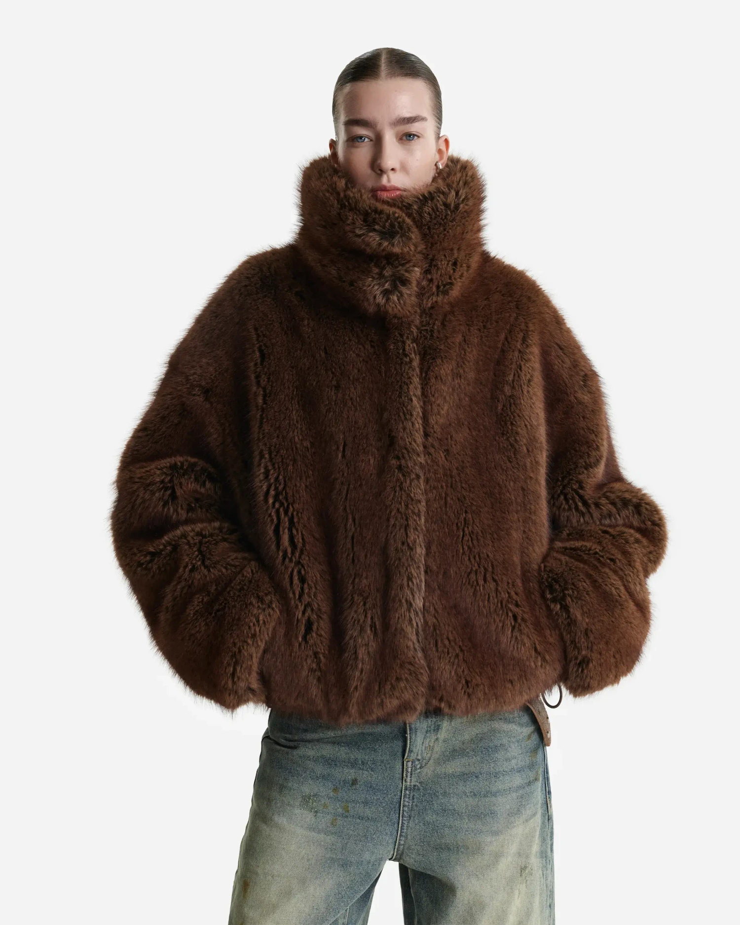 Укороченная шуба из экомеха