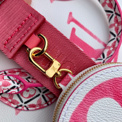 Louis Vuitton Onthego PM