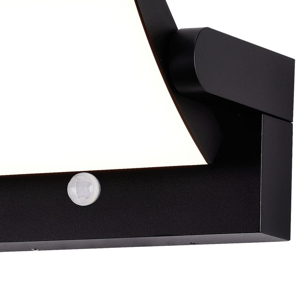 8473 Настенный уличный светильник COOPER