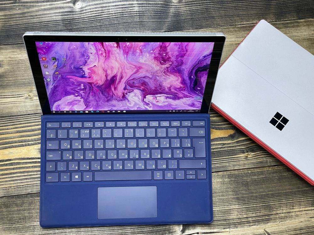 12.5" Ноутбук Microsoft Surface Pro 4 TOUCH (2736x1824, Intel Core i5-6300U, RAM 8ГБ,SSD 256ГБ, Intel HD Graphics 520, Win 10Pro)