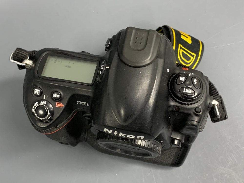 Nikon D3S 88.000 кадров
