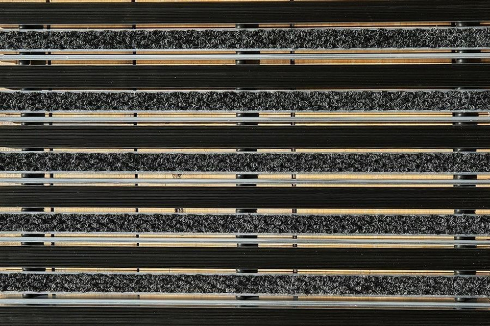 Придверная решетка Gidrolica Step - резина+текстиль+скребок, м.кв.