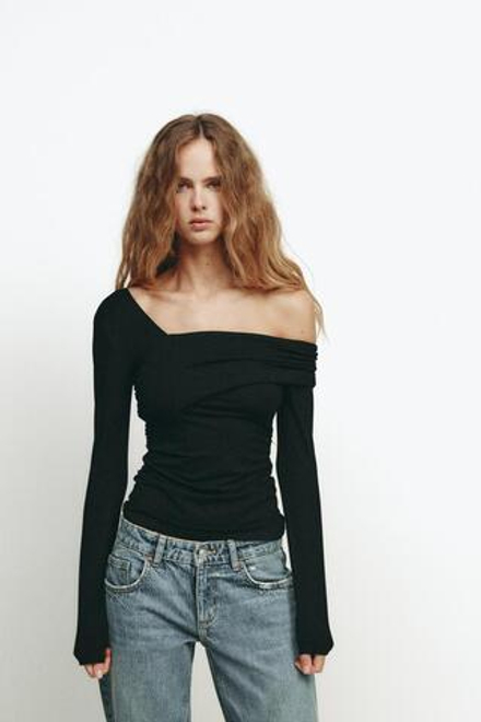 ZARA ТОП С АСИММЕТРИЧНОЙ ГОРЛОВИНОЙ, ЧЕРНЫЙ
