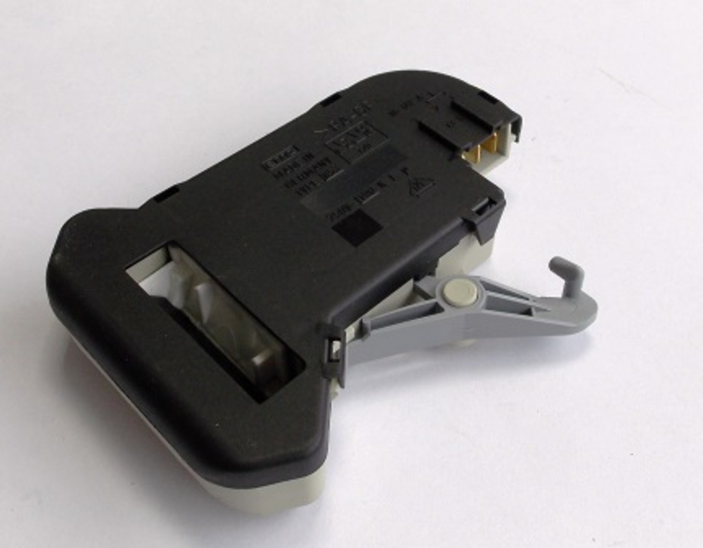 Устройствоблокировки люка стиральной машины  AEG