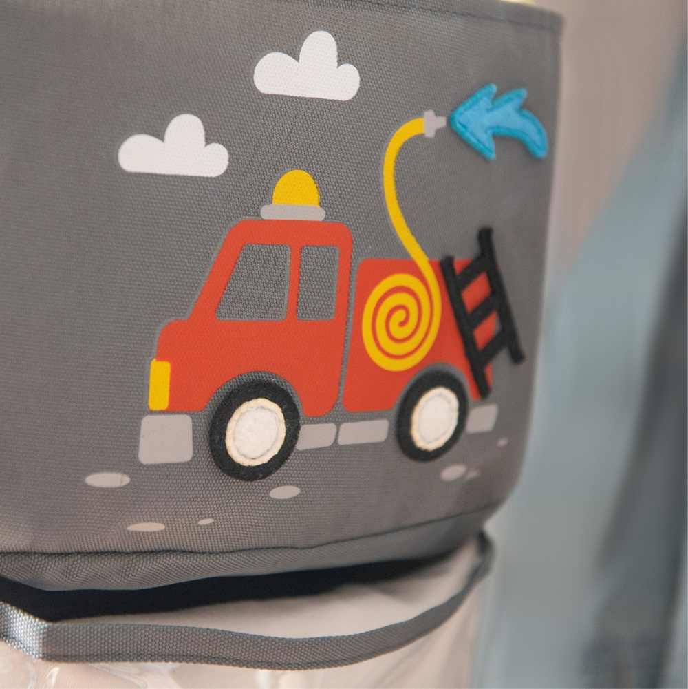 Кармашки для детского сада, на липучке. Пожарная с фетровыми колесами