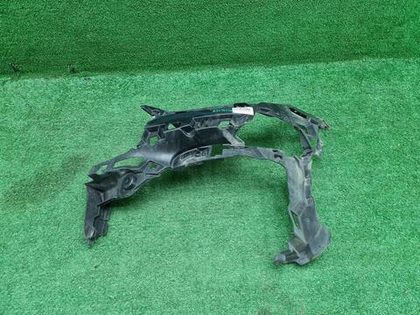 Кронштейн перед. бампера Mercedes E W213 20-23 AMG