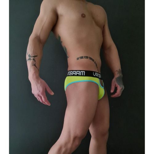 Мужские трусы слипы салатовые с вырезами Van Baam 48130