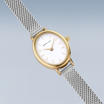 Женские наручные часы Bering 11020-010