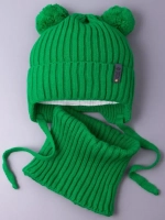 Шапка для мальчика со снудом осенняя