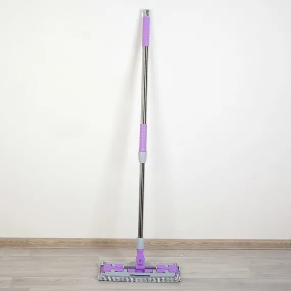 Швабра для мытья пола плоская Доляна, 2 насадки из микрофибры 42×13 см, телескопическая стальная ручка 83-125 см, цвет МИКС