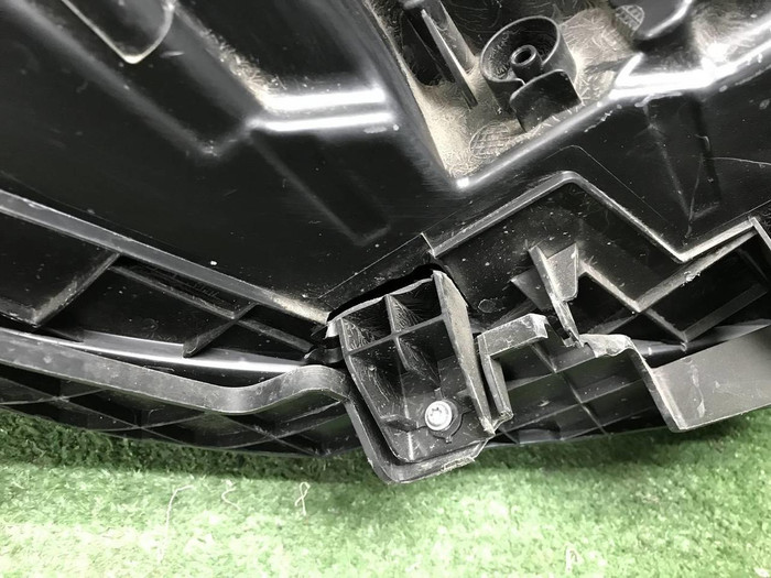 Битая Фара левая Geely Emgrand 2 (2021-н.в.) LED