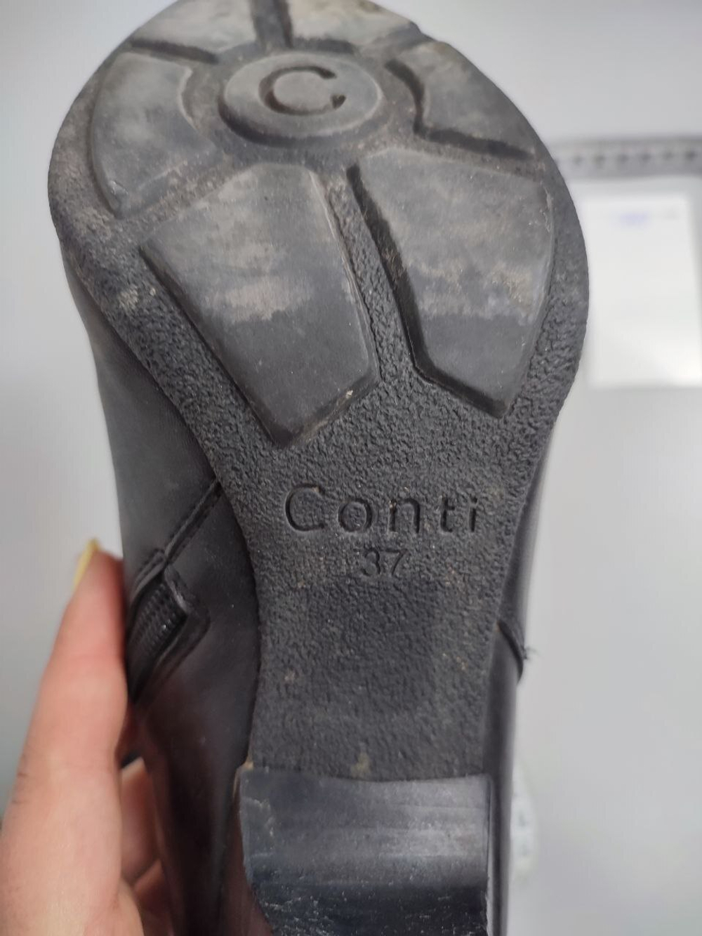 Сапоги Conti красивые зимние 37 размер