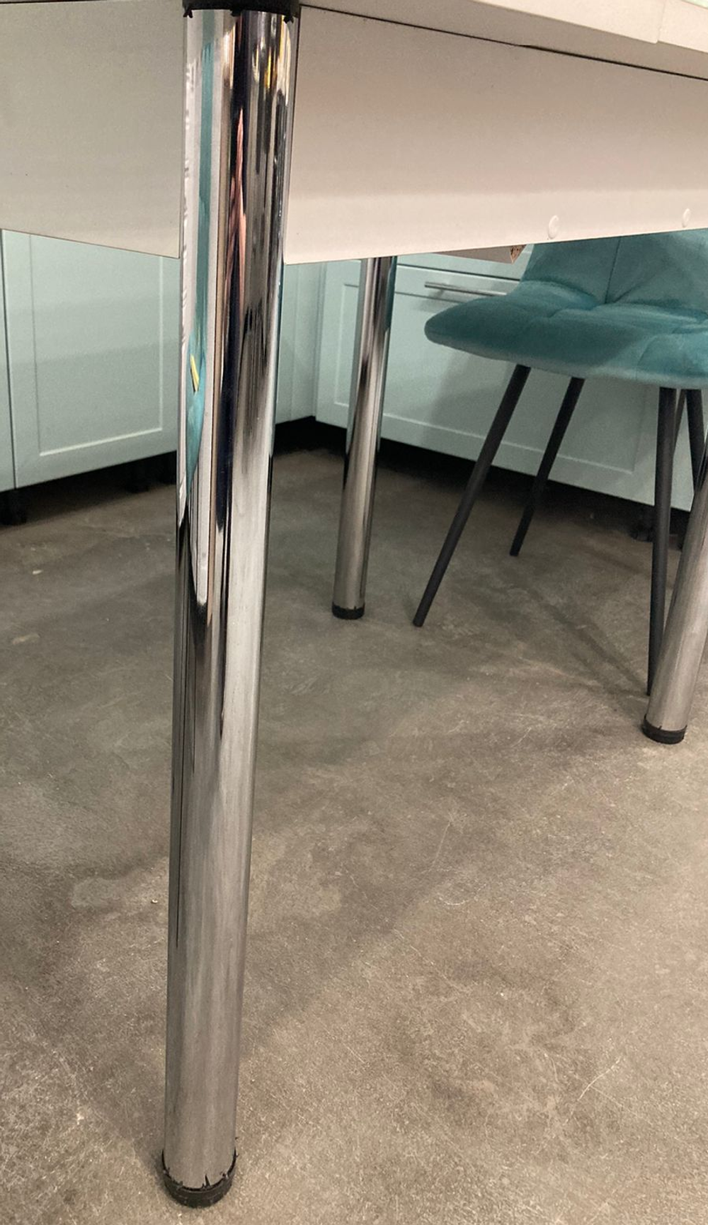 Стол неразд Прямоугольный подстолье прямое хром Царг.пояс белый Ст-ца прованс (белая) ф/п стекло