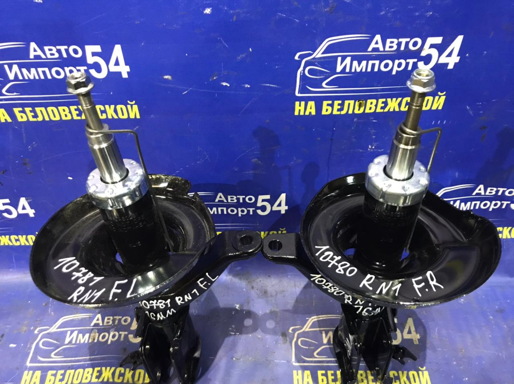 Стойка передняя правая Honda STREAM 2000-2006