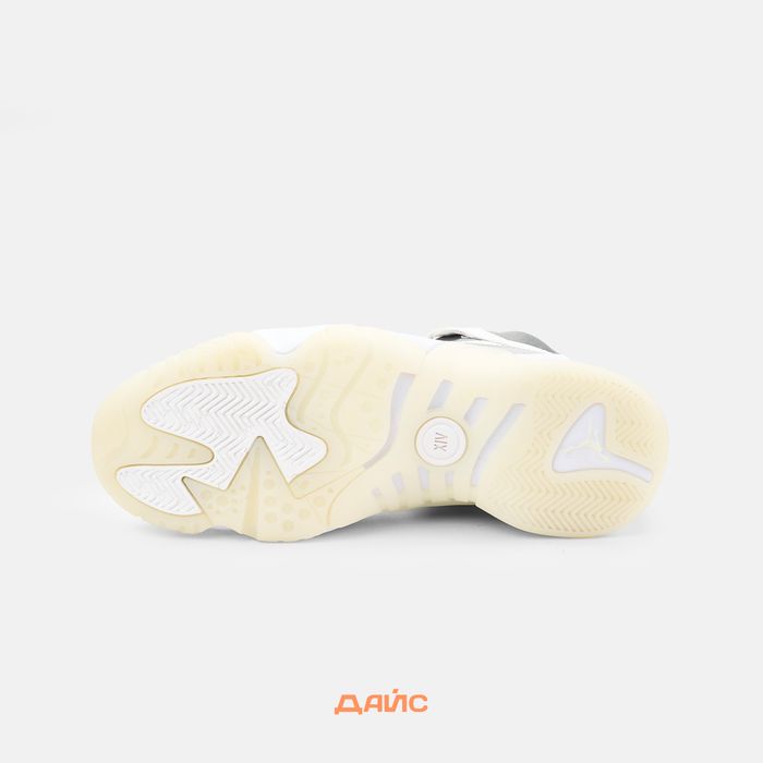 Кроссовки Jordan Two Trey 