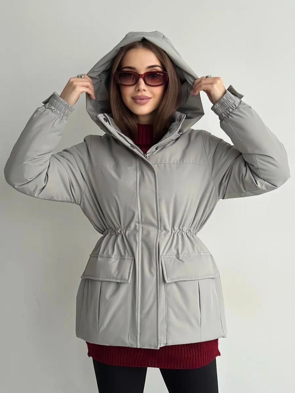 Куртка демисезонная с капюшоном