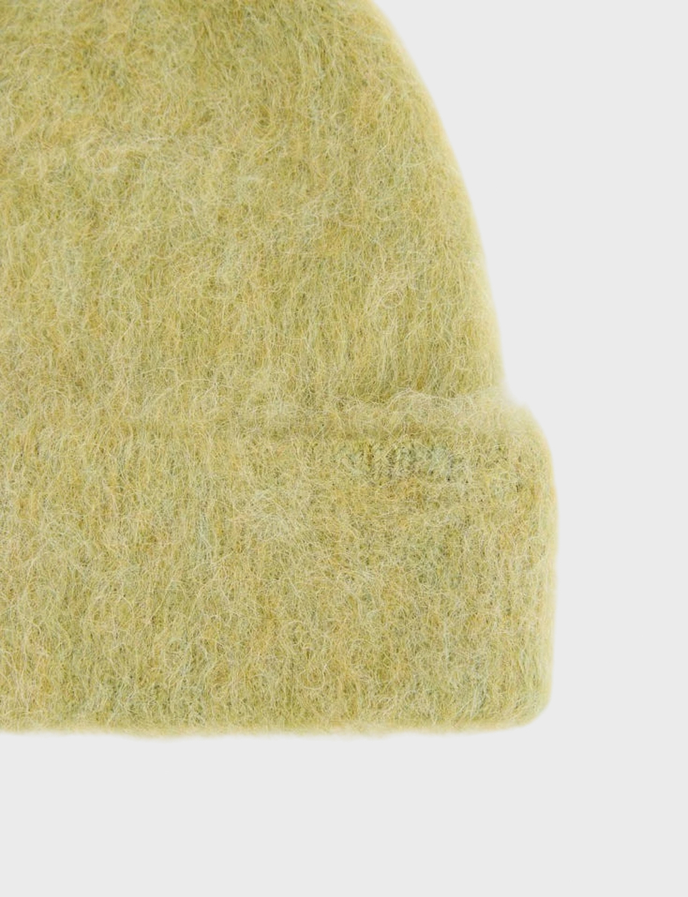 Шапка DAISYKNIT