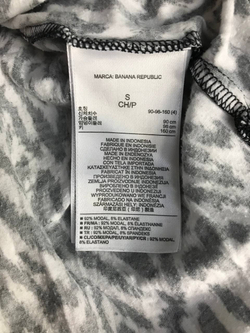 Платье Banana Republic модное, маркировка S, визуально на 44 размер