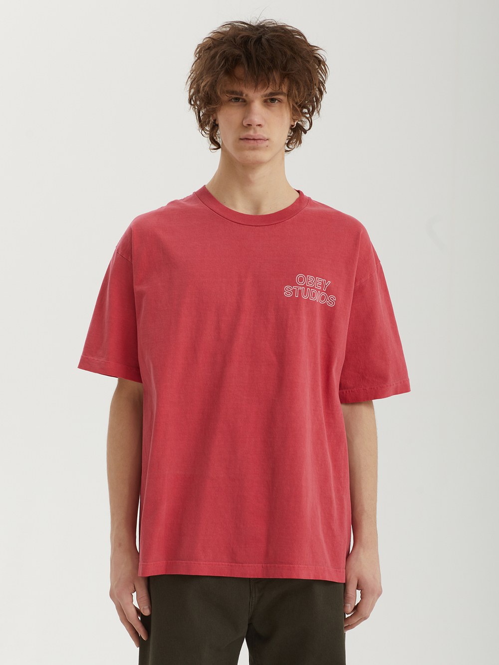 Мужская Футболка Obey Studios Outline