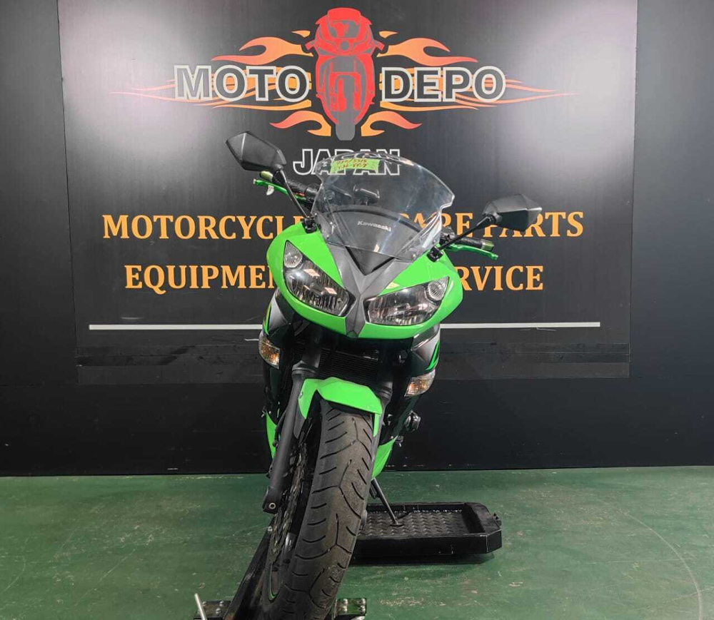 Kawasaki Ninja 400R 2013