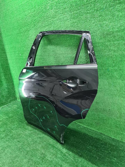 Дверь задняя левая BMW X6 F16 F86 (2014-2020)