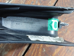 Накладка петли крышки багажника правая Chery Arrizo 8 22-нв Б/У Оригинал 403003856AAABK