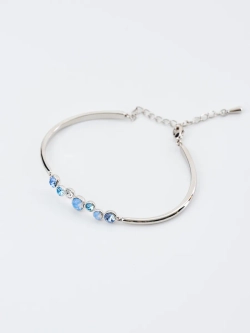 Жесткий браслет Эльза с голубыми камнями Swarovski