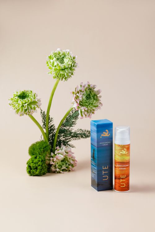UTE Moisturizing cream niacinamide / Крем увлажняющий с ниацинамидом 4%