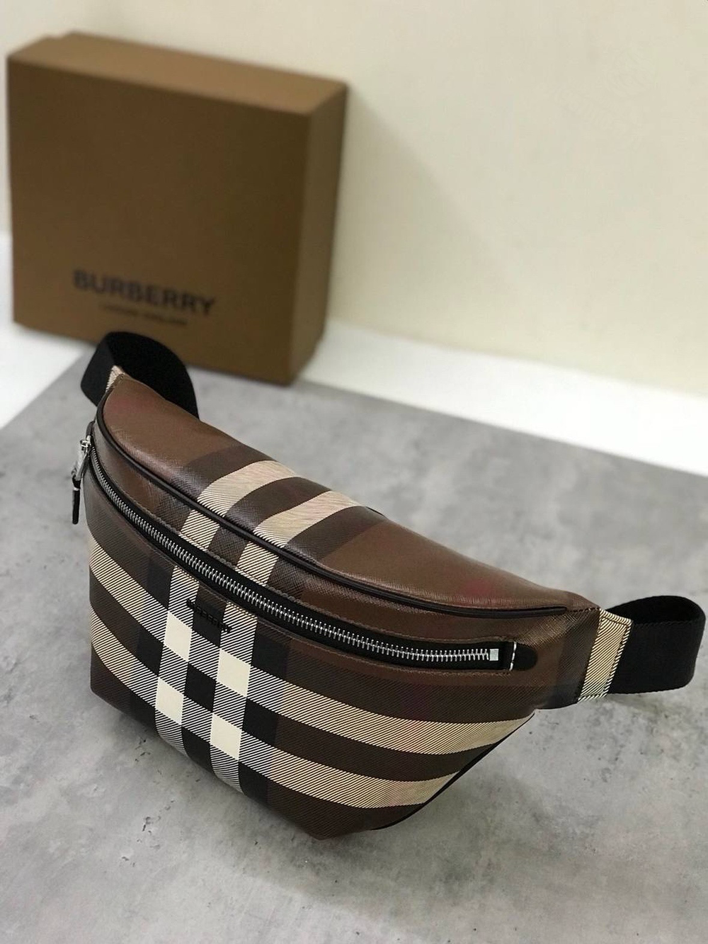 Поясная сумка Burberry