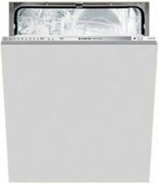 Встраиваемая посудомоечная машина Hotpoint-Ariston LFT 228