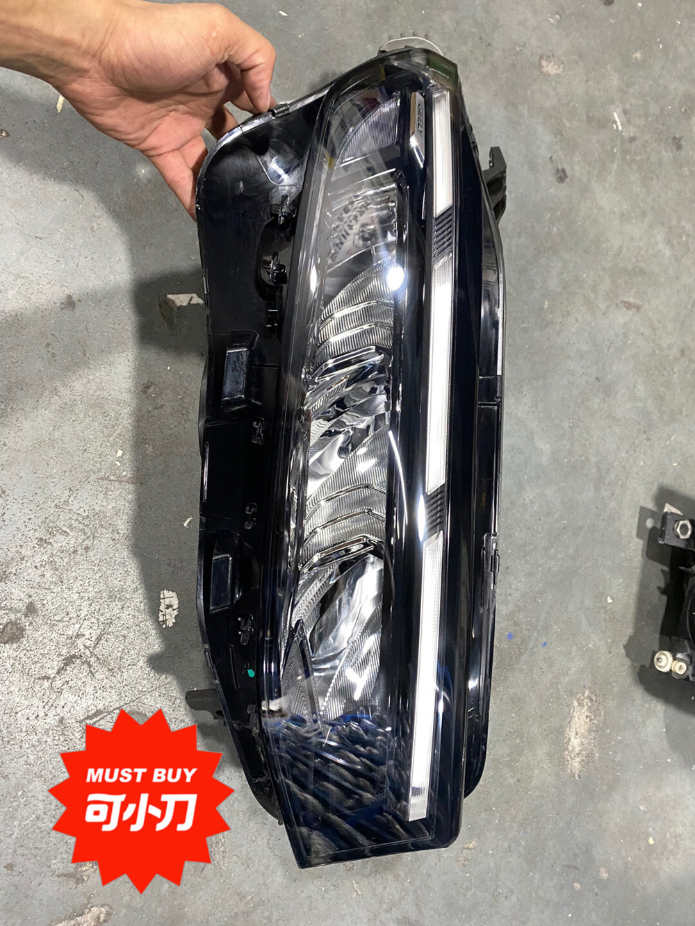 Блок фары LED с линзой Geely Xingrui (Emgrand)