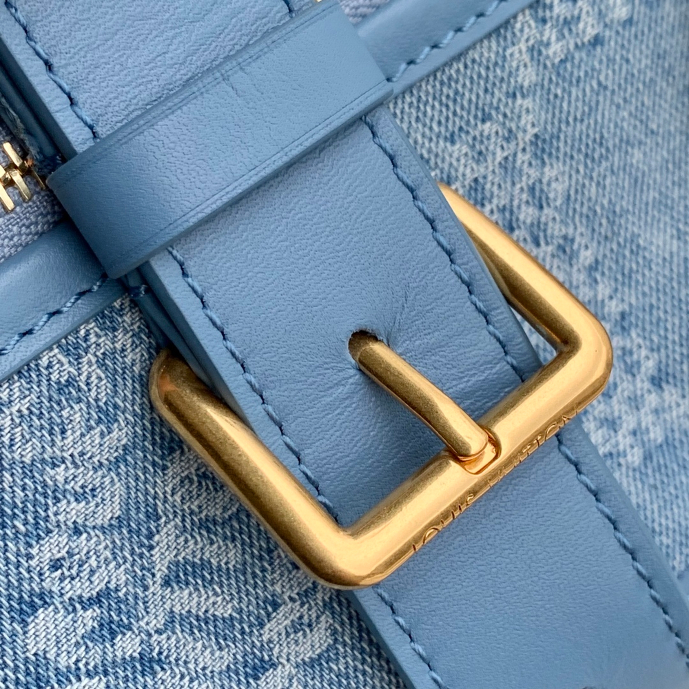 Louis Vuitton Bosphore Wearable Wallet