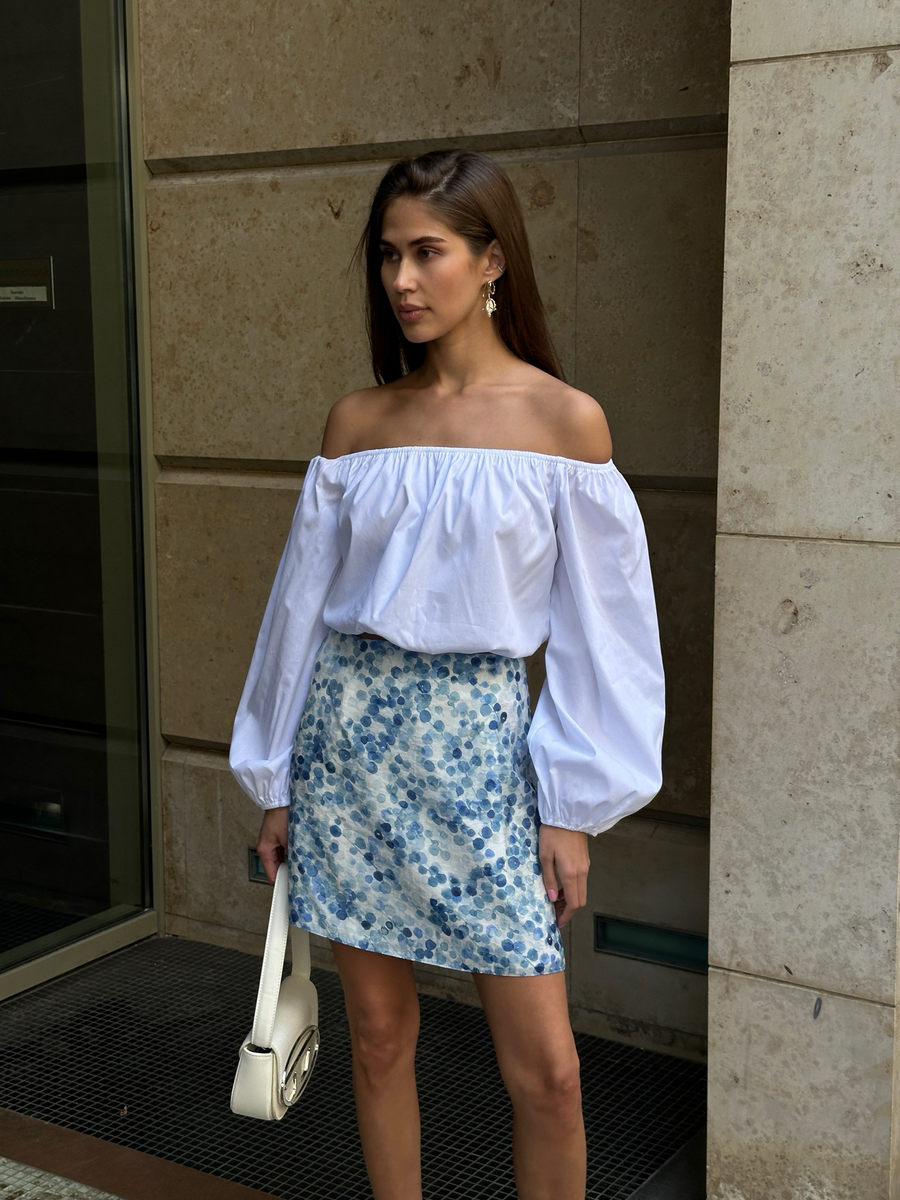 Блуза из поплина с резинкой белая