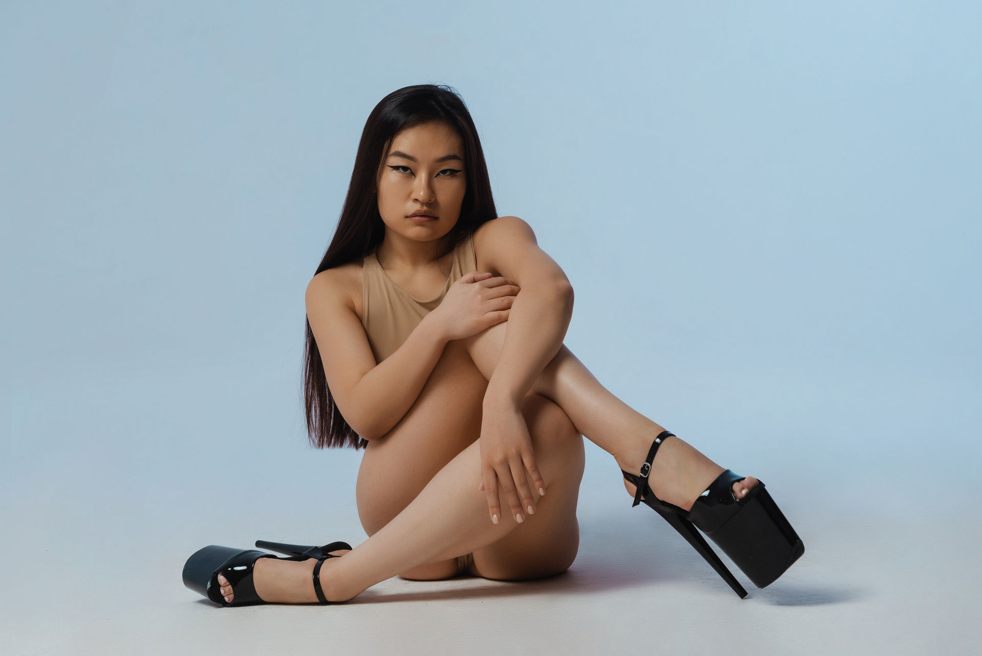 Босоножки Тройка черные лак - SHDS-007-3-lak-bl