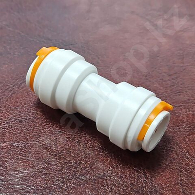 Фитинг QT-18K муфта 1/2"(f) x 1/2"(f) (AUC0707W)