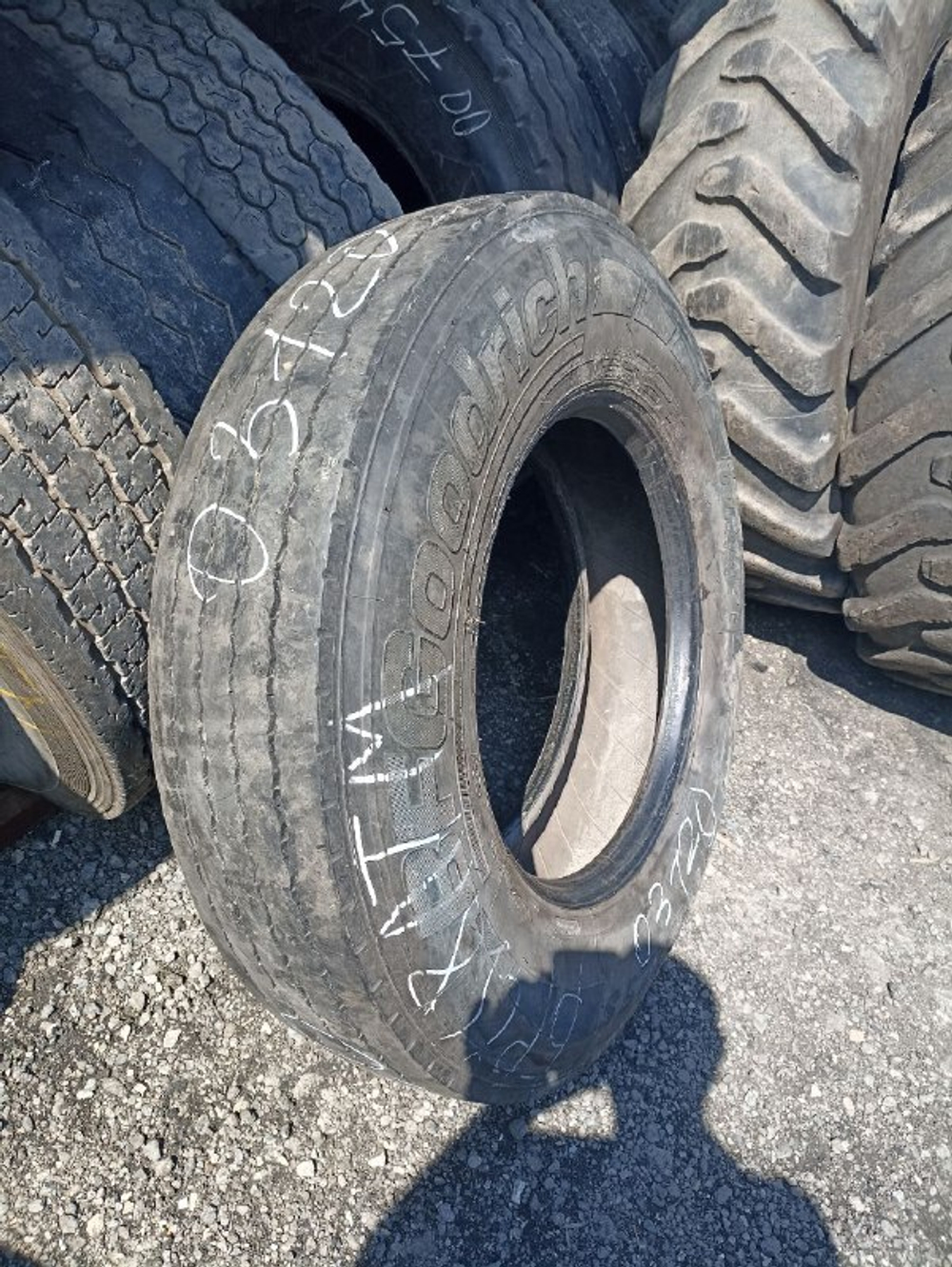 11R22.5 BFGoodrich Rout control шина б/у