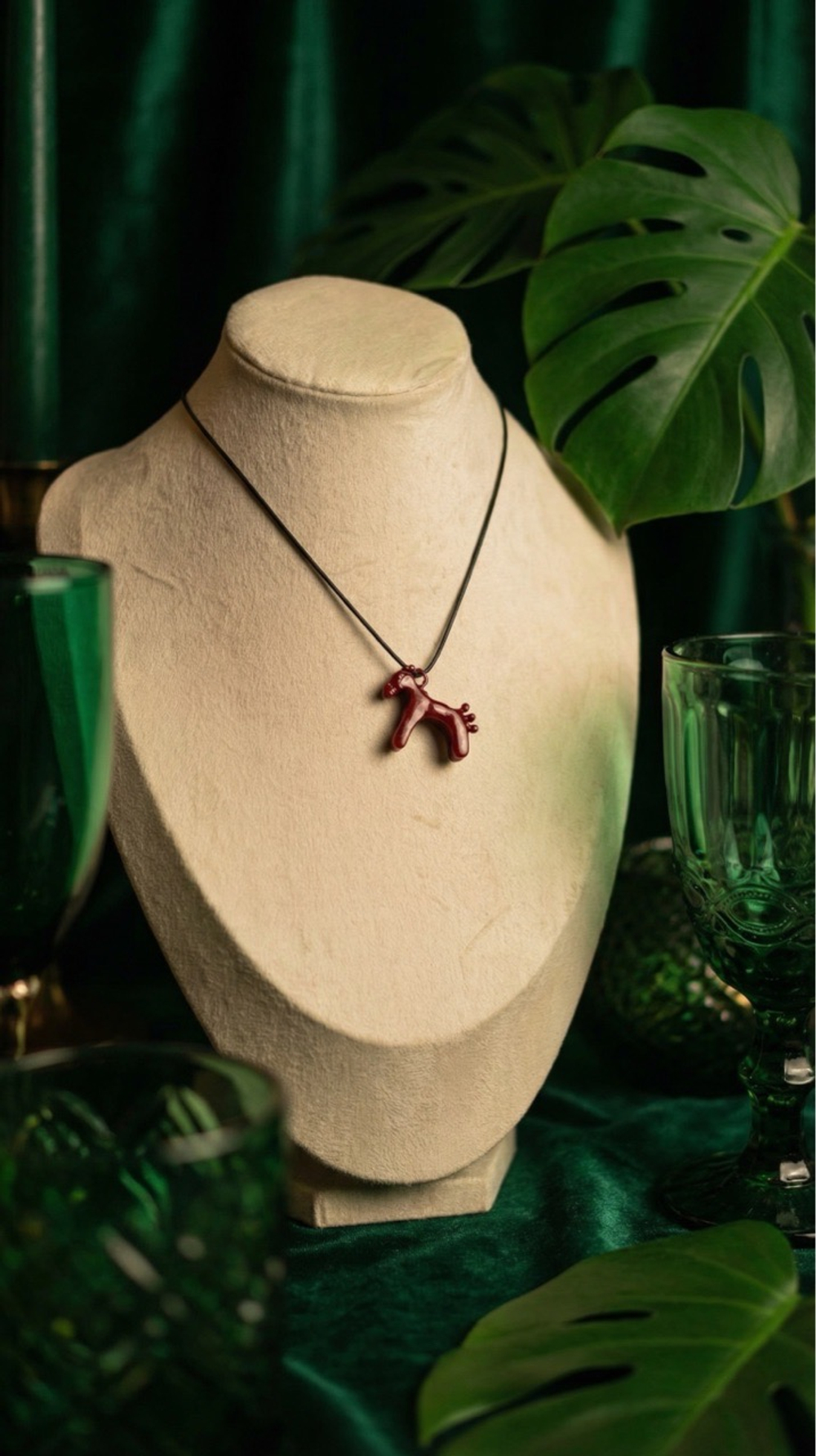 Подвеска лошадка