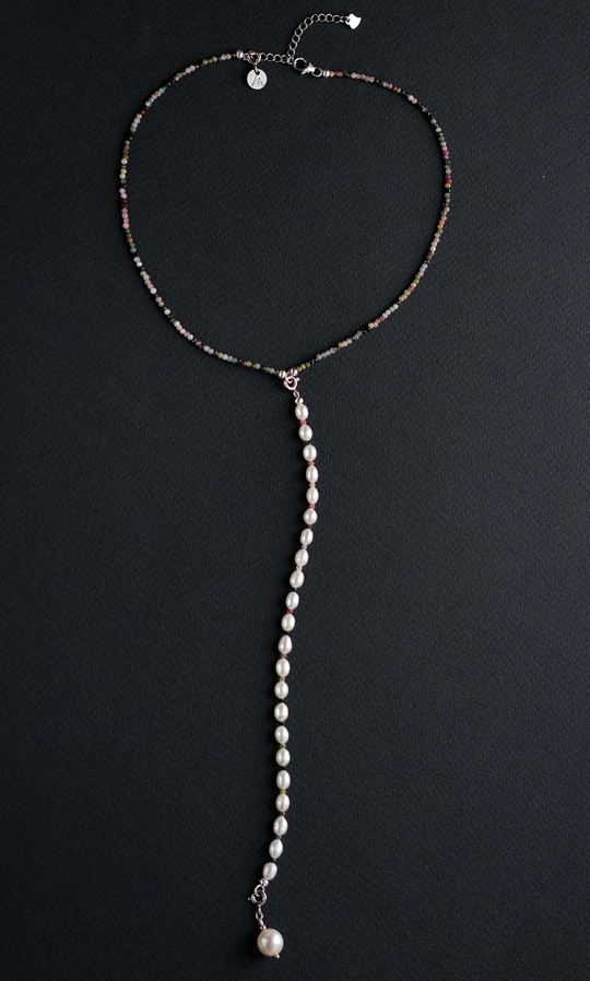 Колье Сотуар "Memo Flow" из турмалина цветного с жемчугом