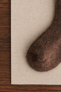 ZARA TIMELESS — КАШЕМИРОВЫЕ НОСКИ, КОРИЧНЕВЫЙ