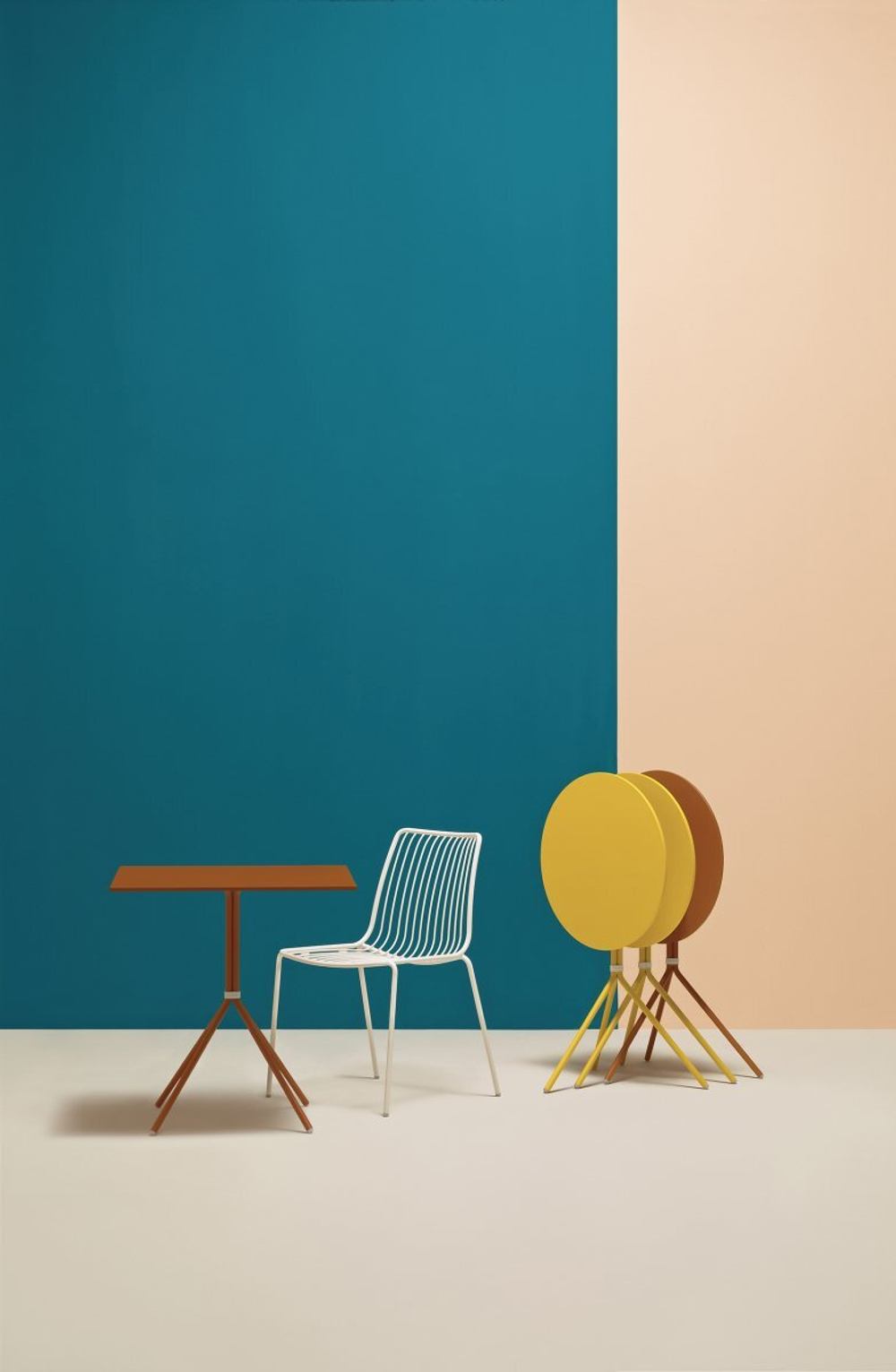 Стол обеденный металлический Pedrali Nolita, AR500E