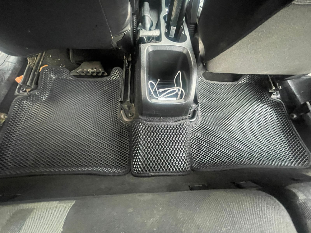 Коврики Eva с 3D бортами на Ford Focus  2 2004-2011