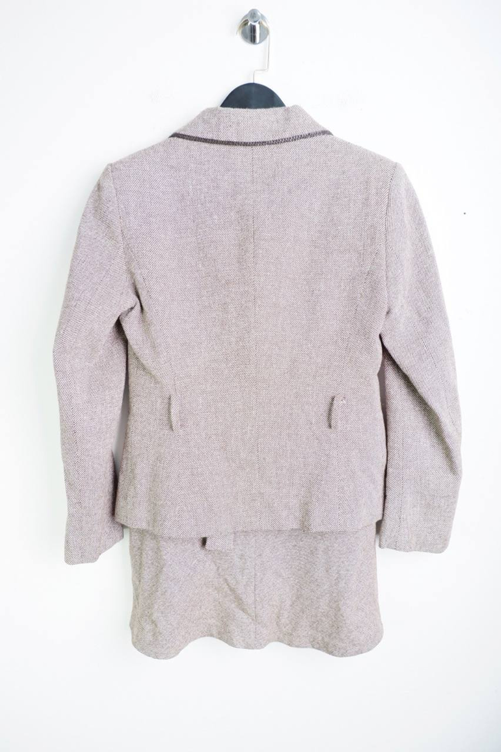 Костюм для офисных будней, визуально на 44/46 размер