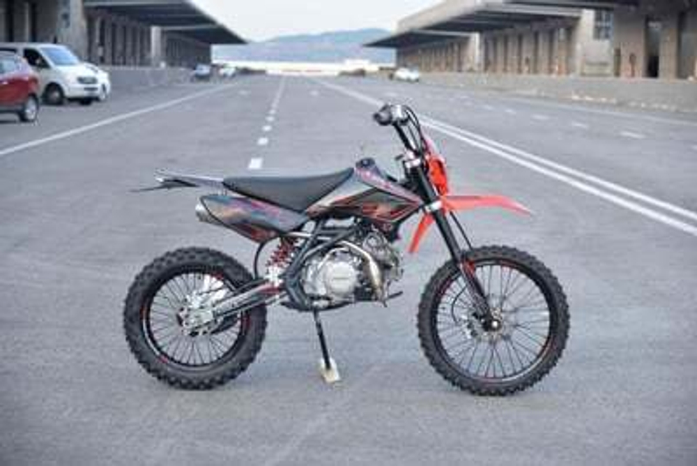Мотоцикл REGULMOTO Seven Medalist Pro 19/16