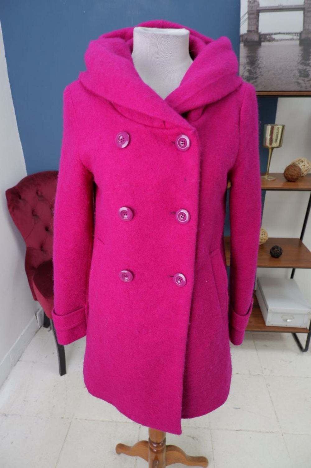 Пальто Kiabi цвета фуксии 44 размер