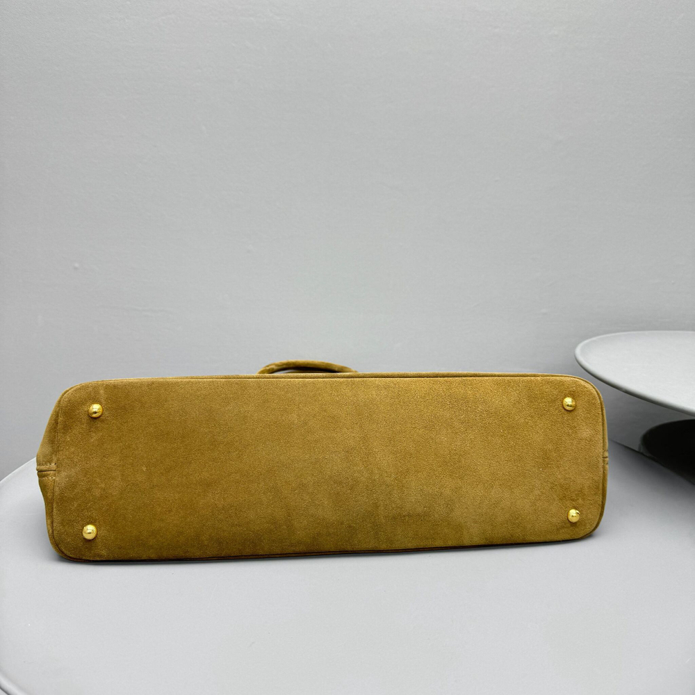 Miu Miu Aventure Large Bag 44 cm