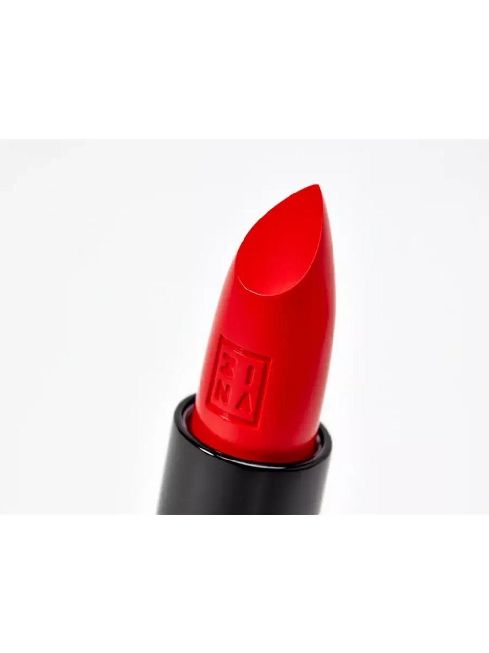 Губная помада the lipstick 3INA 241