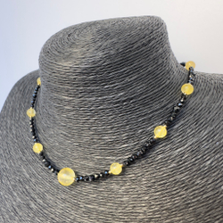 Чокер "Сияние силы" с цитрином и шпинелью