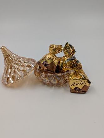 Конфеты, печенье, мармелад, зефир, пастила