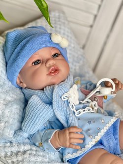 Кукла Berbesa 42см RECIEN NACIDO с подушкой в пакете (5115AK)